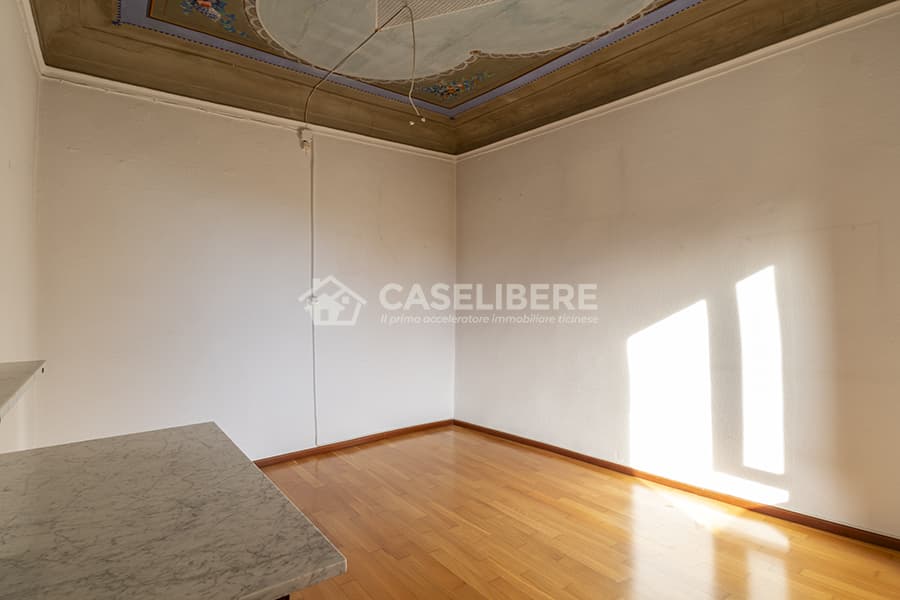 Gallery image 15