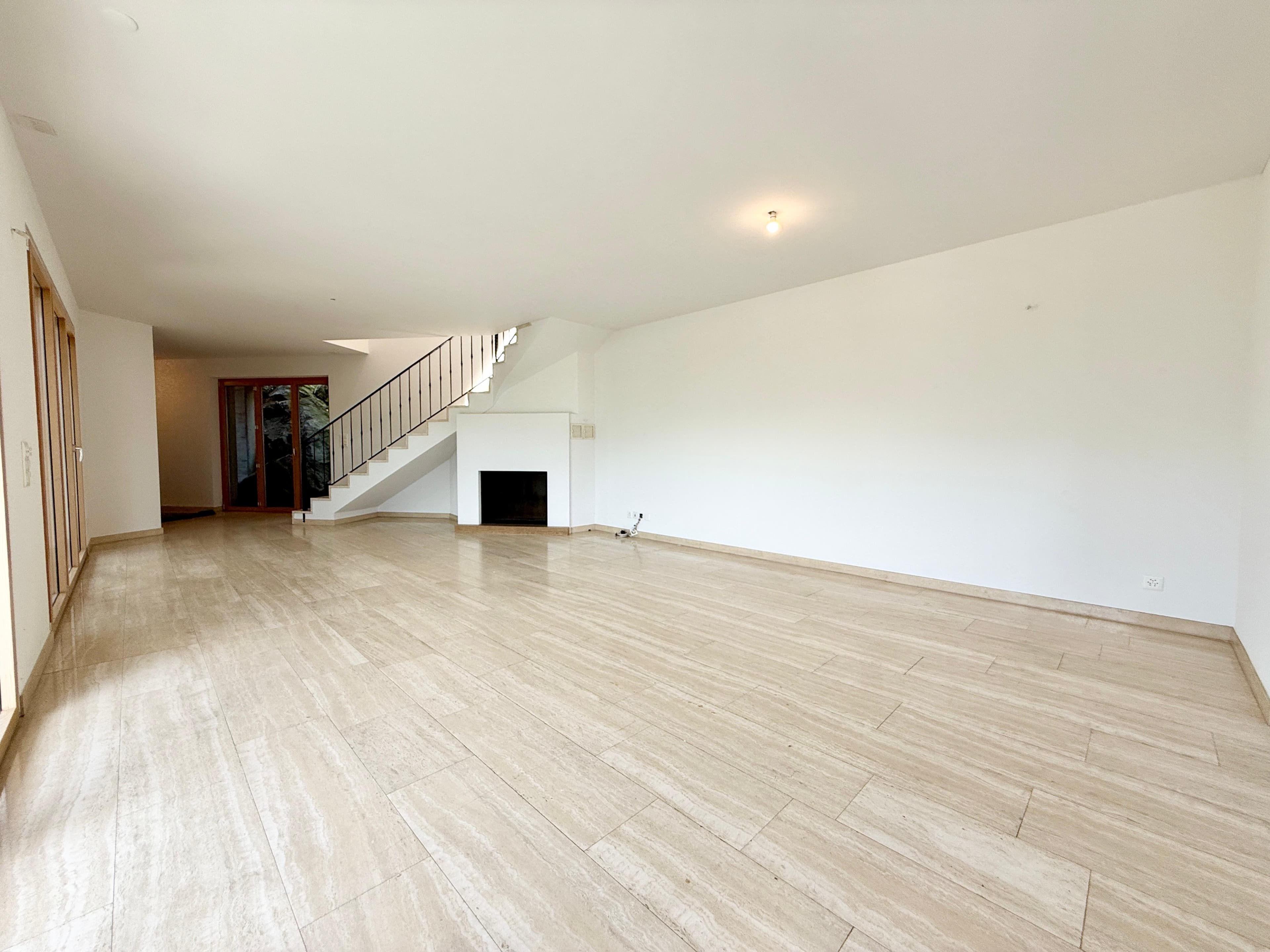 Gallery image 7