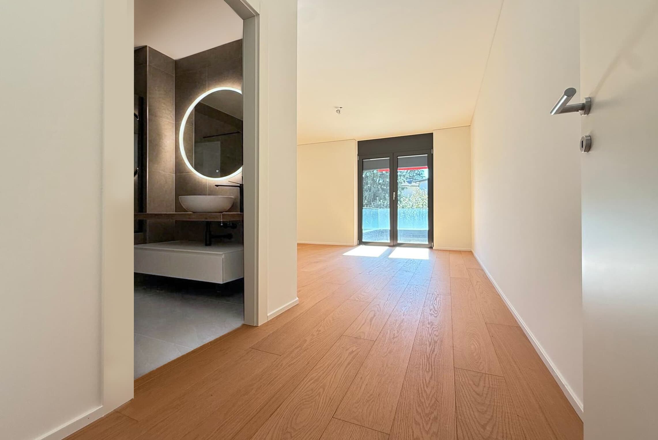 Gallery image 12