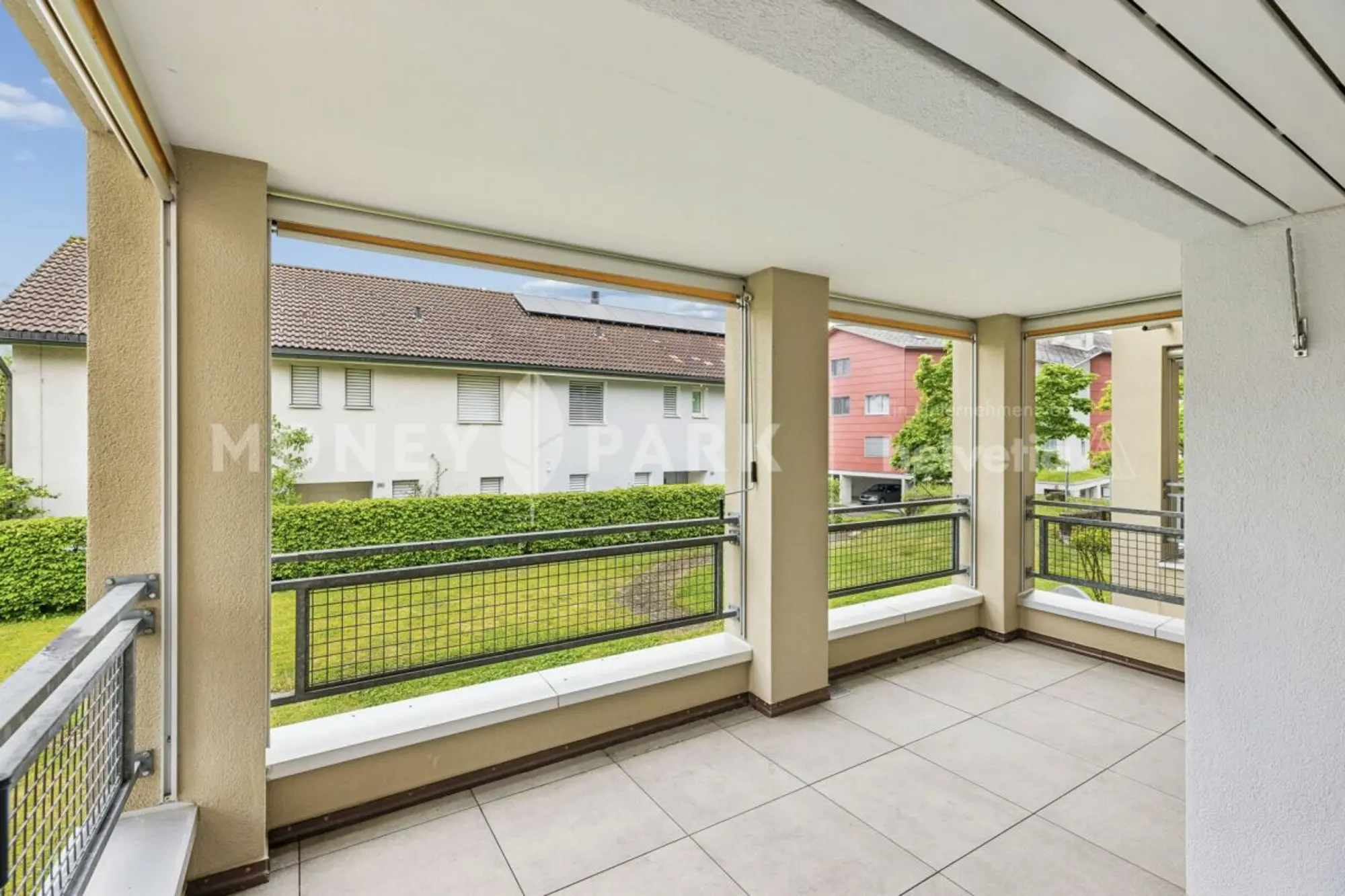 Gallery image 9