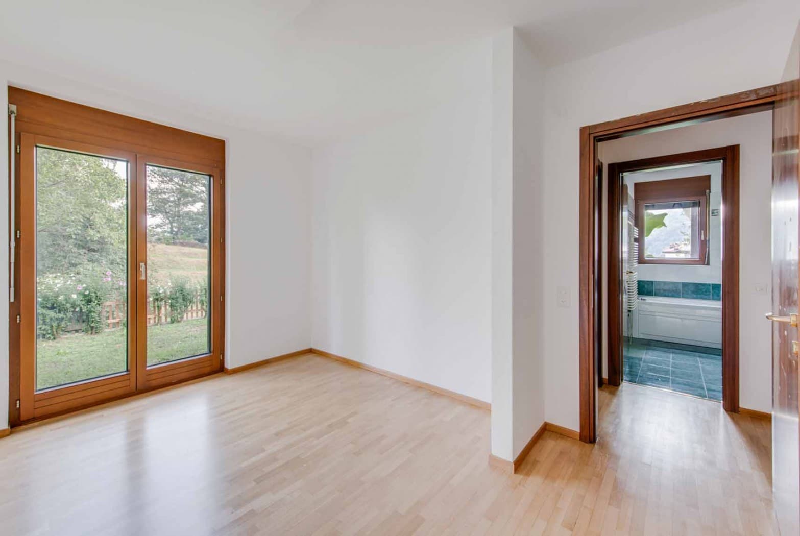 Gallery image 18